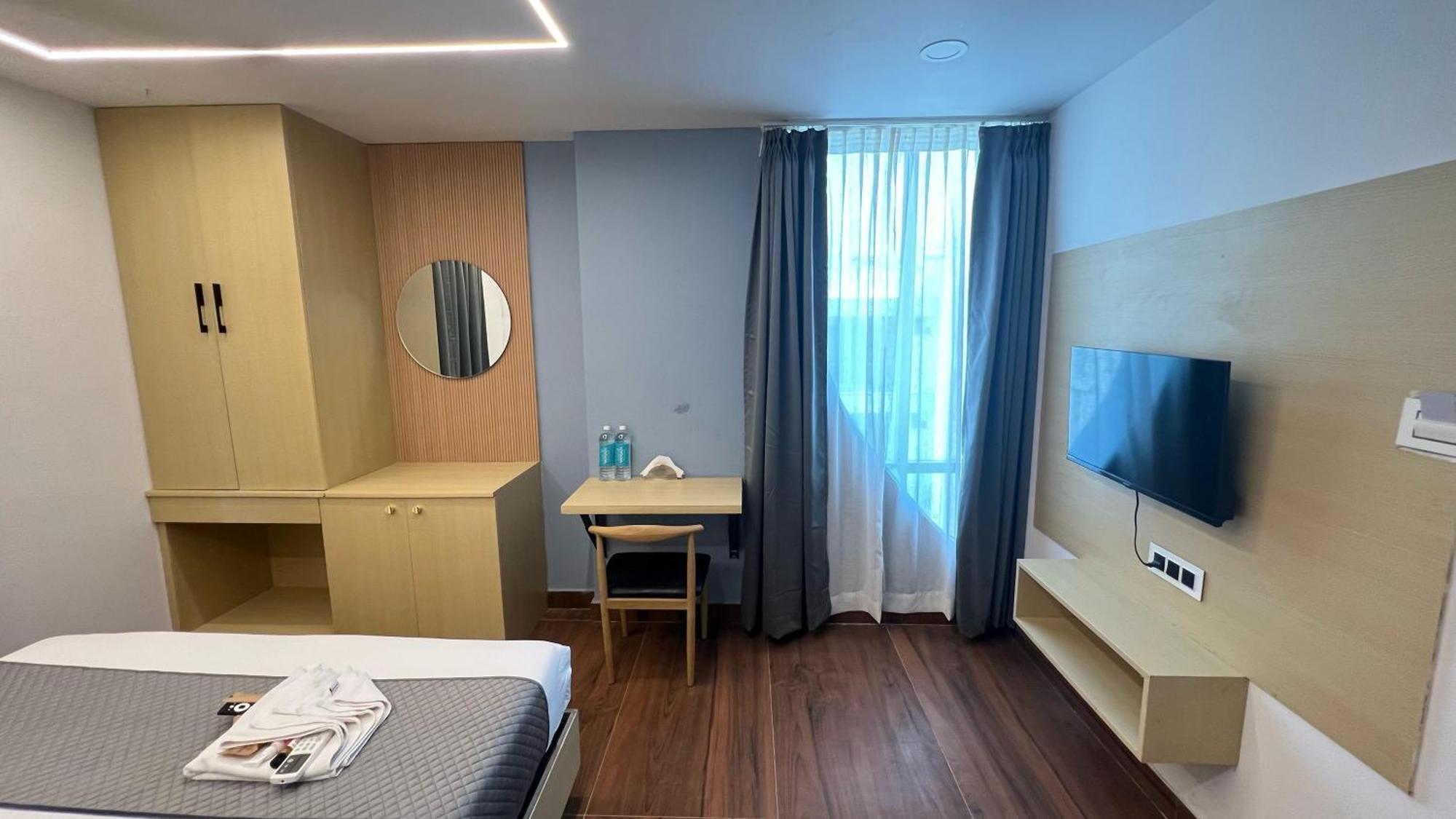 Wild Wings Premium Hotel 海得拉巴 外观 照片