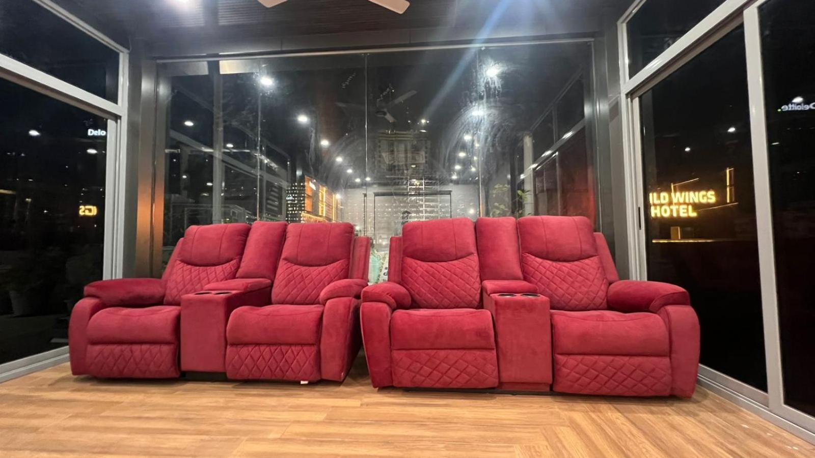 Wild Wings Premium Hotel 海得拉巴 外观 照片