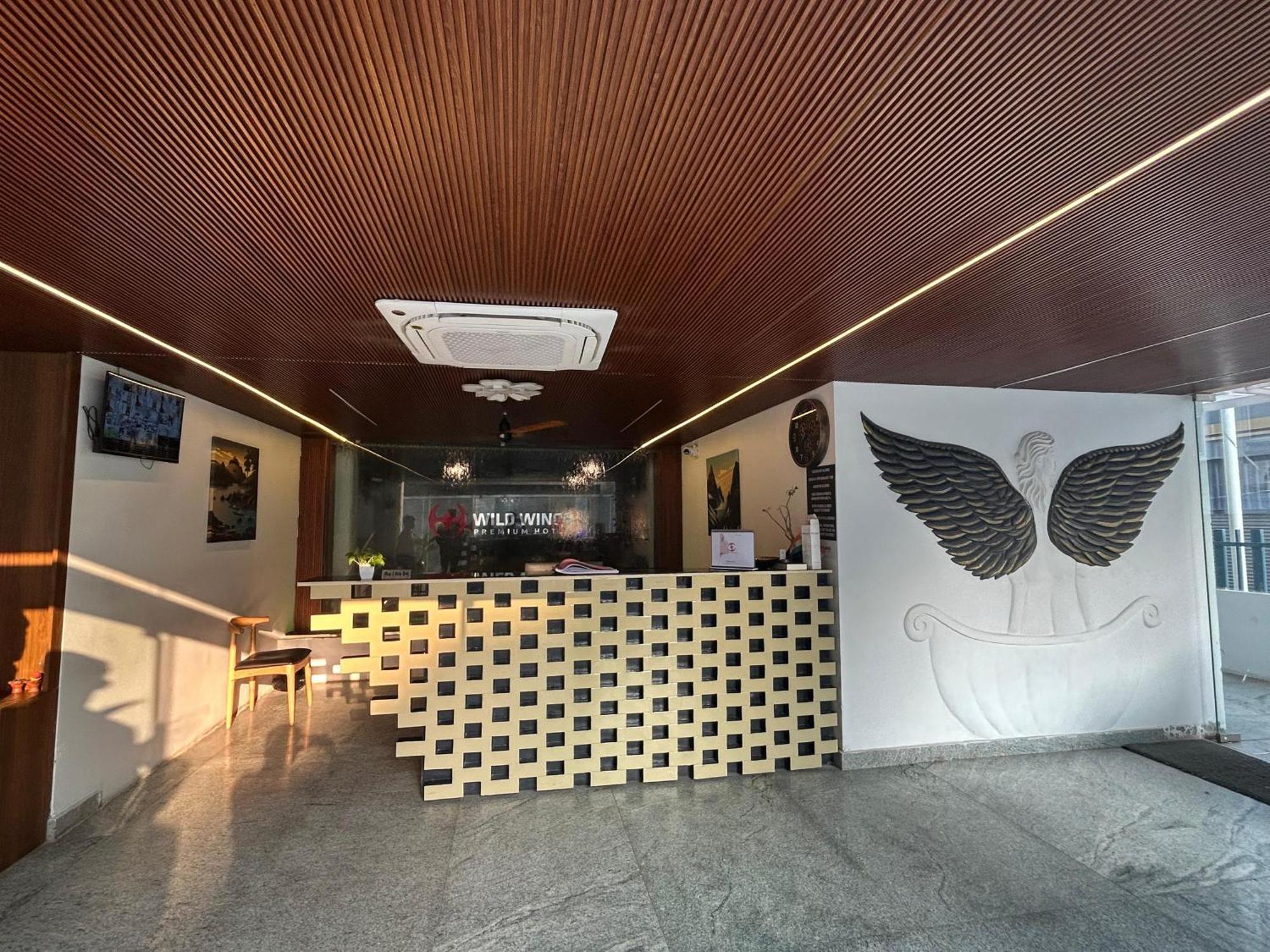 Wild Wings Premium Hotel 海得拉巴 外观 照片